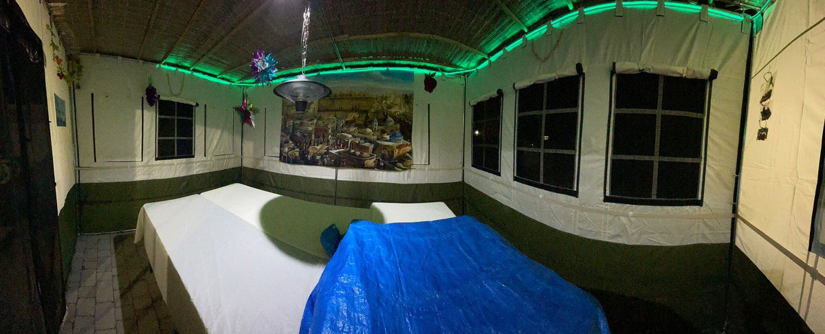 Deluxe Sukkah kit with kosher l'mehadrin Schach